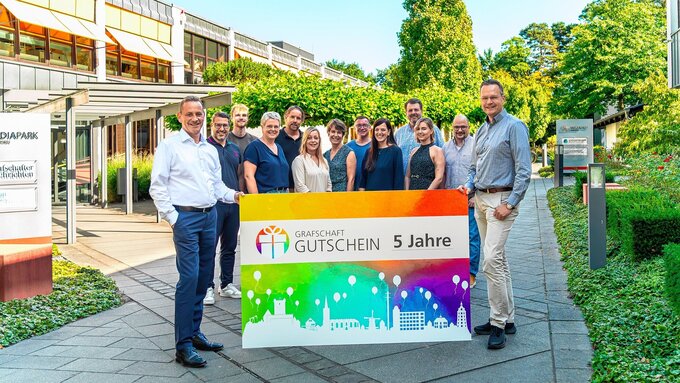 Gruppenbild_Grafschaft_Gutschein_digital.jpg