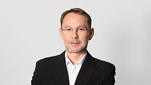  Frank Framke