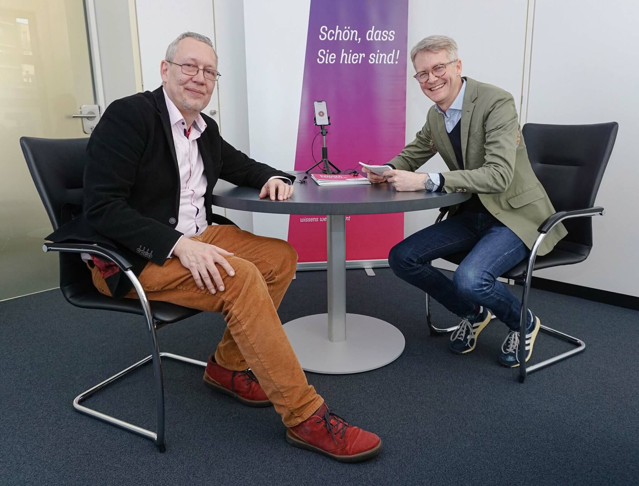 Christoph_Schacht_Branchentalk_NUTZEN_01-2023_3-2048x1558.jpeg Christoph_Schacht_Branchentalk_NUTZEN_01-2023_3-2048x1558.jpeg